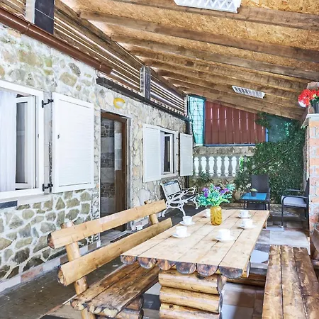 Ferienhaus Lovely In With Wifi *